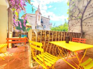 Balcon – réservation chambres d’hôtes NezSens